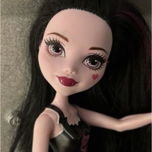 Retro Draculaura Monster High Doll “Ghoul  Spirit” 2013